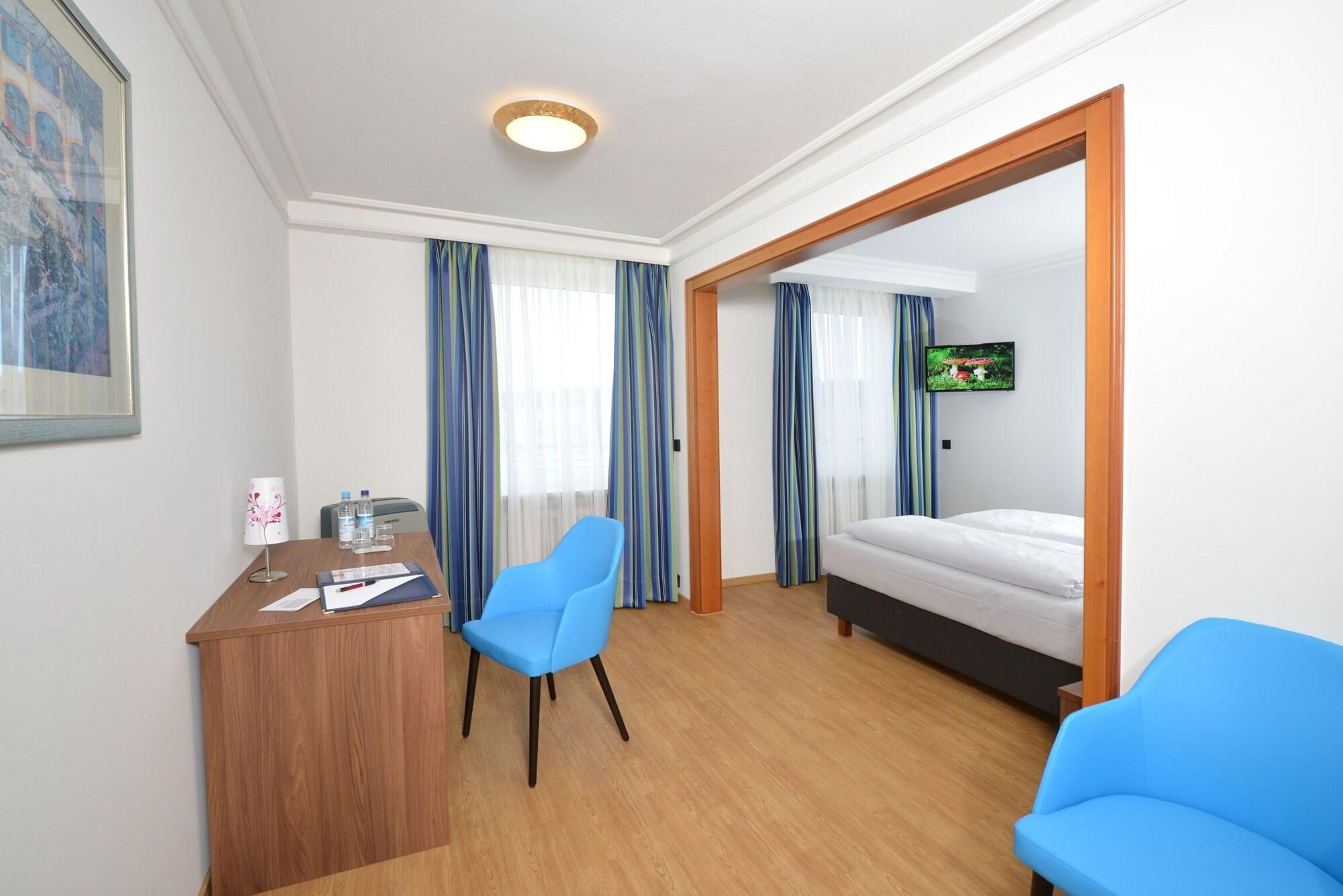 Hotel Aurbacher Hof Gmbh Мюнхен Екстериор снимка