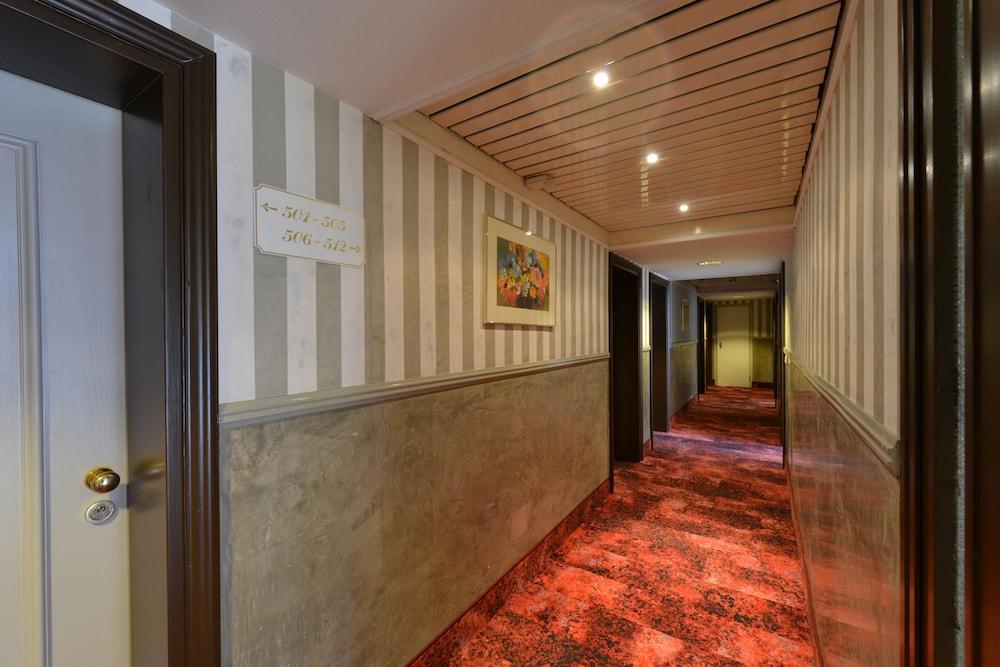 Hotel Aurbacher Hof Gmbh Мюнхен Екстериор снимка