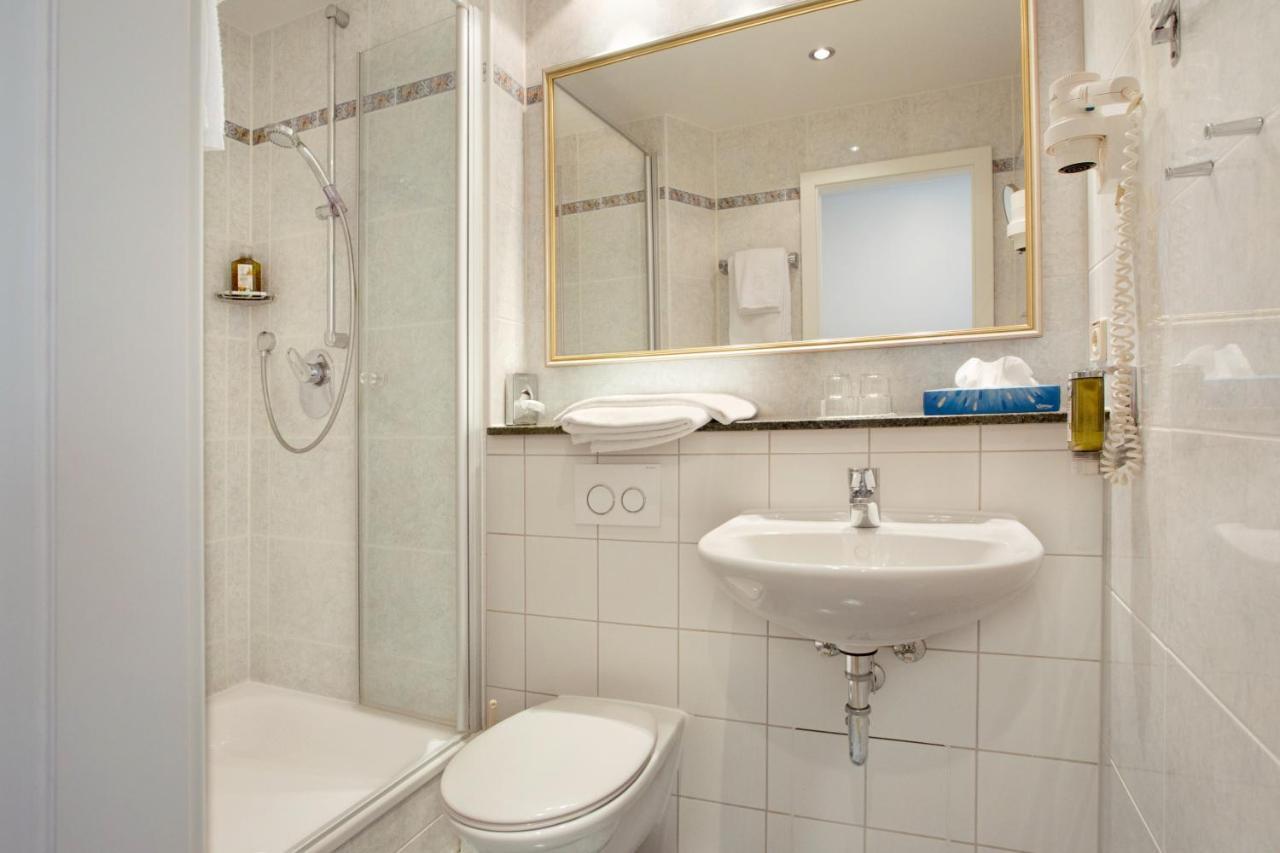 Hotel Aurbacher Hof Gmbh Мюнхен Екстериор снимка