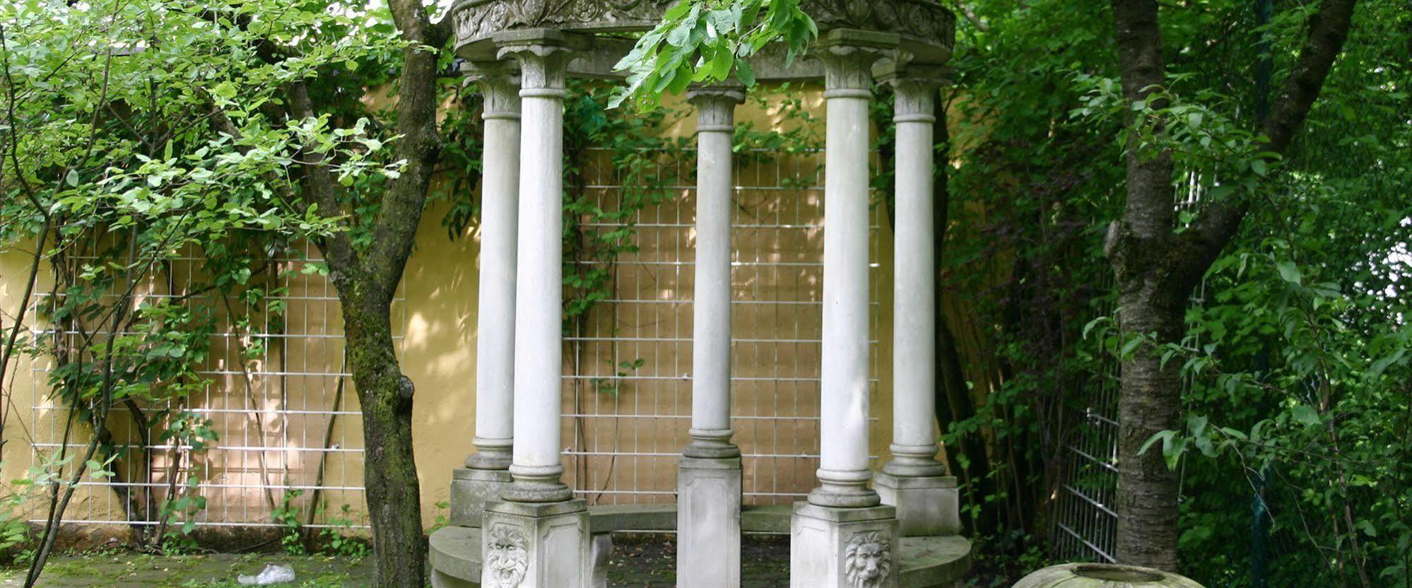 Hotel Aurbacher Hof Gmbh Мюнхен Екстериор снимка