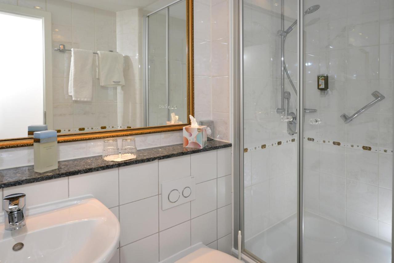 Hotel Aurbacher Hof Gmbh Мюнхен Екстериор снимка